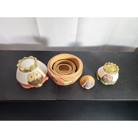 Vintage Roman Inc. Resin 3pc. Nativity Scene Nesting Doll Set 2 Wise Men And Cow - Picture 3 of 5
